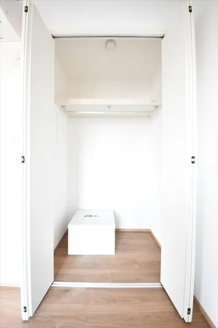 Maison Bellvie Shimokitazawa - Interior - ["Wood", "Flooring", "Floor"]