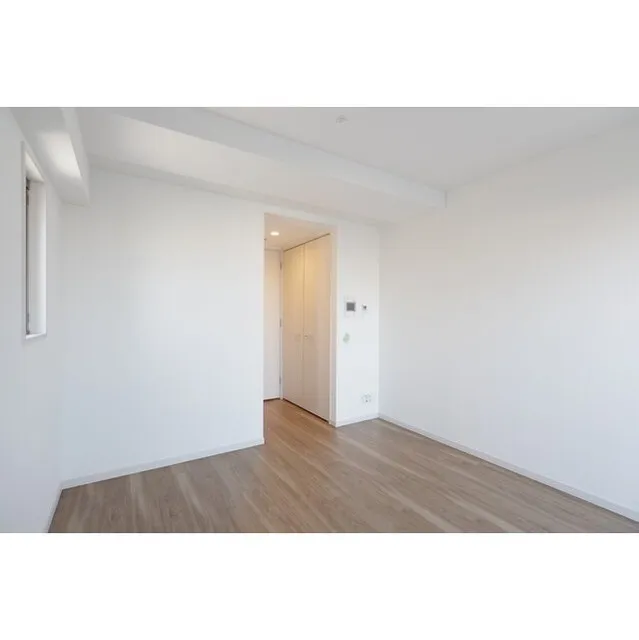 BluRock Monzen-Nakacho - Interior - ["Building", "Wood", "Rectangle"]