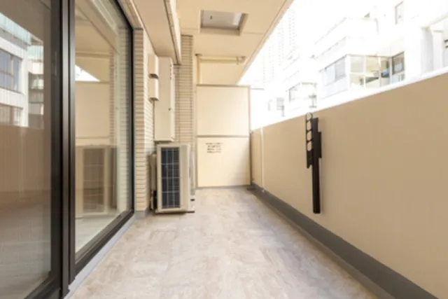 Green Residence Akasaka - Interior - ["Building", "Fixture", "Hall"]