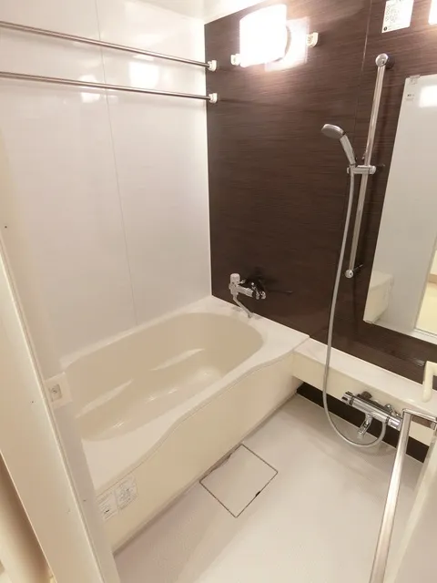 HOUSE Iwamotocho - Interior - ["Plumbing fixture", "Flooring", "Floor"]