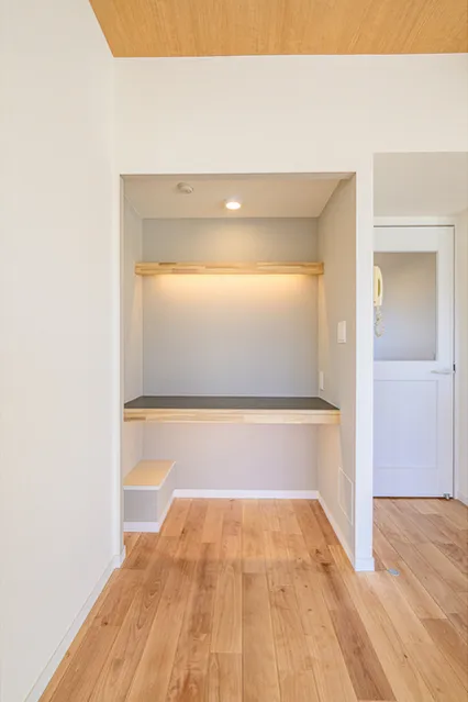 Prime Urban Nishi-Nippori - Interior - ["Wall", "Flooring", "Wood"]