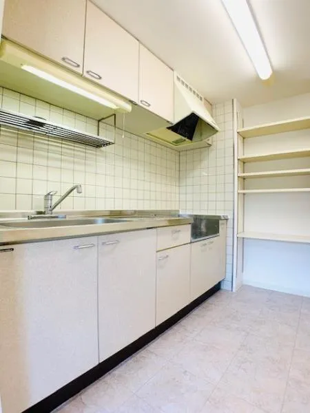 Green Hills Mejiro - Interior - ["Flooring", "Floor", "Interior design"]