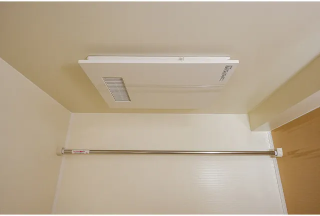 REX Shirokane - Interior - ["Ceiling", "Plywood"]