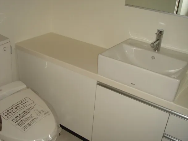 Residia Bunkyo Honkomagome - Interior - ["Brown", "Tap", "Plumbing fixture"]