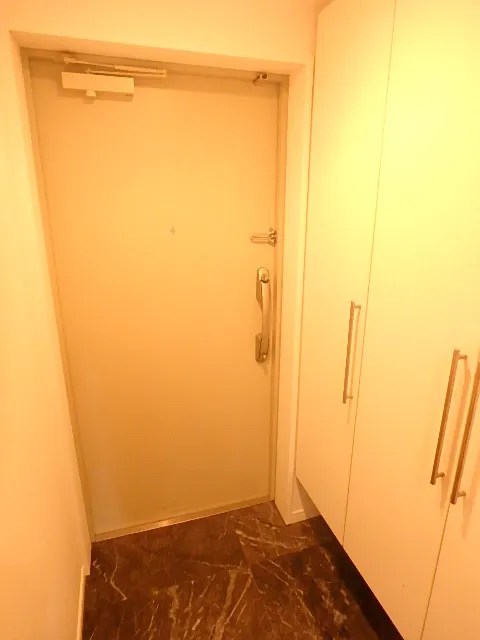 Ecology Asakusa Bridge Residence - Interior - ["Property", "Fixture", "Door"]