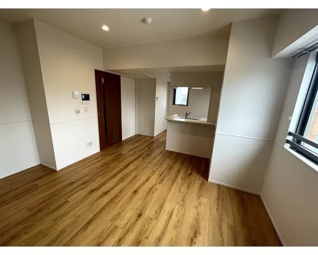 BLESS Nishi Sugamo - Interior - ["Flooring", "Floor", "Wood flooring"]