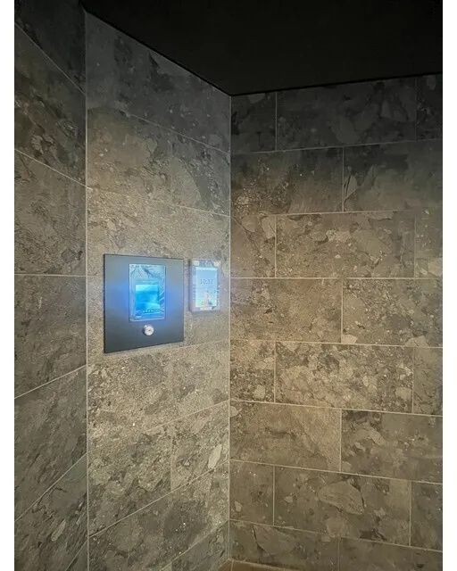 Comforia Liv Hatchobori - Exterior - ["Tile", "Display device", "Gadget"]