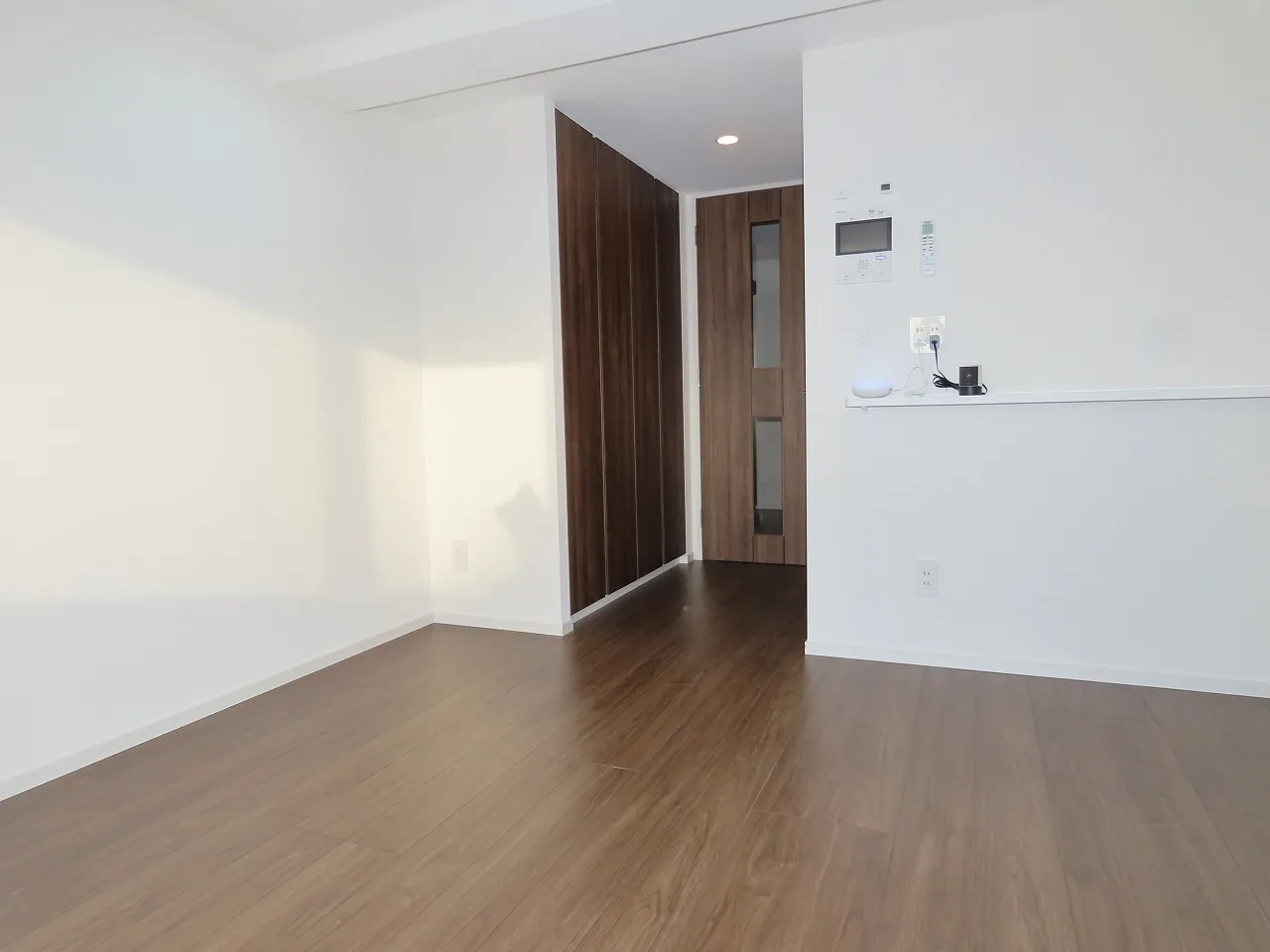 La Douceur Oshima - Interior - ["Property", "Wood", "Fixture"]