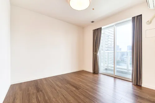 The Park House Harumi Towers Chrono Residence - Interior - ["Wood flooring", "Flooring", "Laminate flooring"]