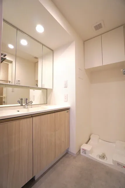 Belle Face Hatchobori West - Interior - ["Flooring", "Floor", "Interior design"]