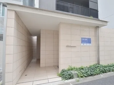 MEW - Exterior - ["Property", "Building", "Real estate"]