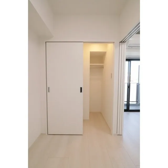Comforia Live Sugamo - Interior - ["Building", "Fixture", "Hall"]