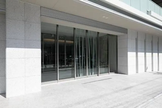 Oase Shinagawa Residence - Exterior - ["Shade", "Floor", "Flooring"]