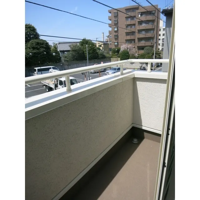Comodia Misuzu - Interior - ["Building", "Sky", "Window"]