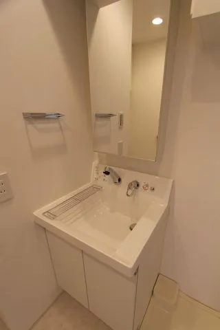 PROUD FLAT Sotokanda - Interior - ["Floor", "Plumbing fixture", "Plumbing"]