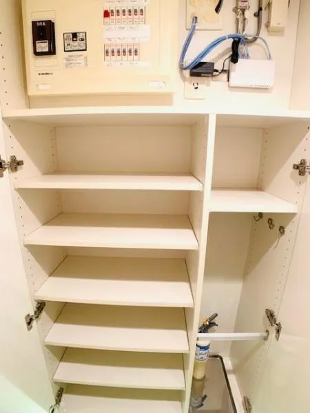 Brillia Ist Sangenjaya Blossom Terrace - Interior - ["Shelving", "Machine", "Shelf"]