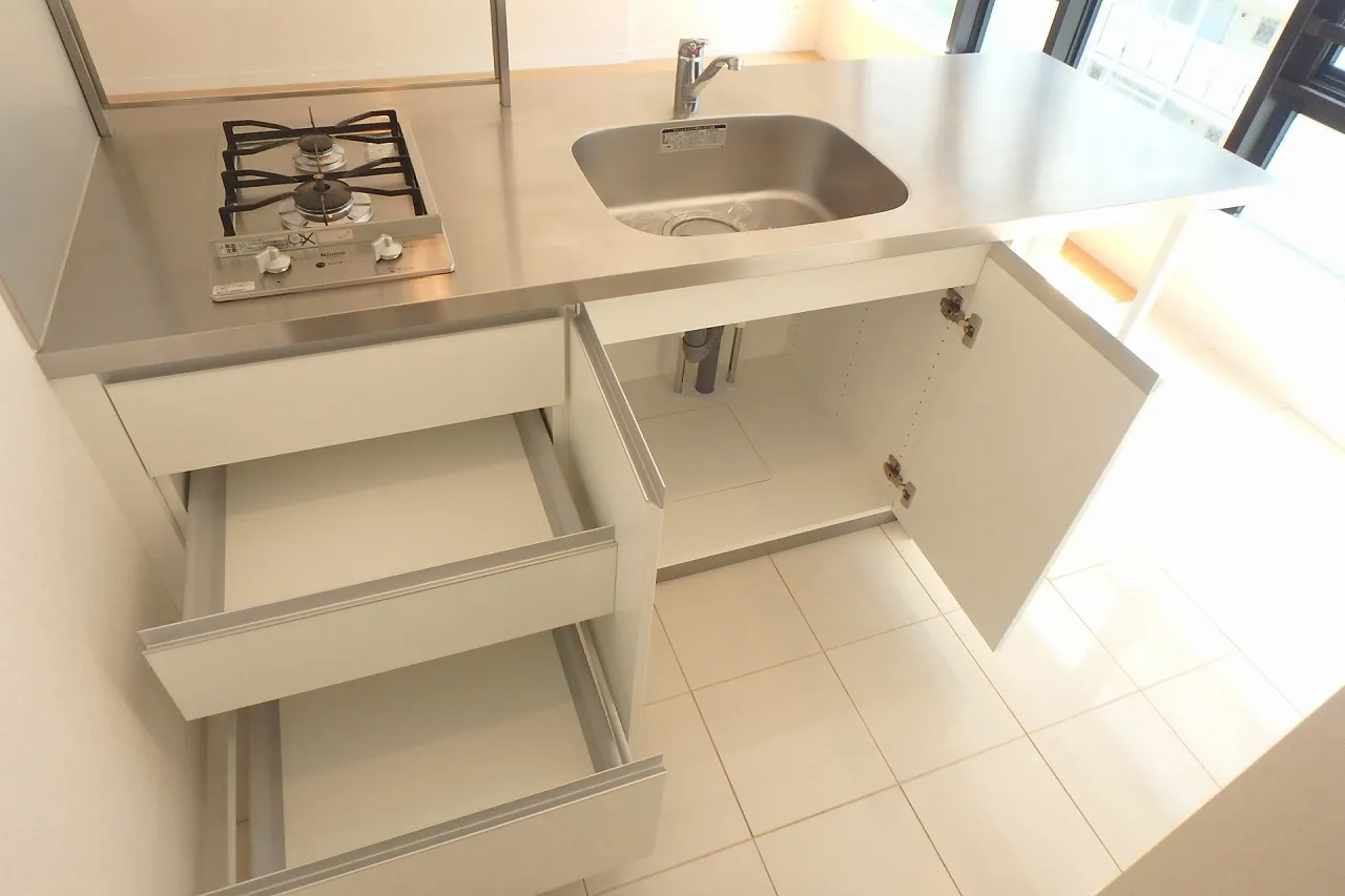 Will Terrace Kachidoki - Interior - ["Tap", "Plumbing fixture", "Sink"]