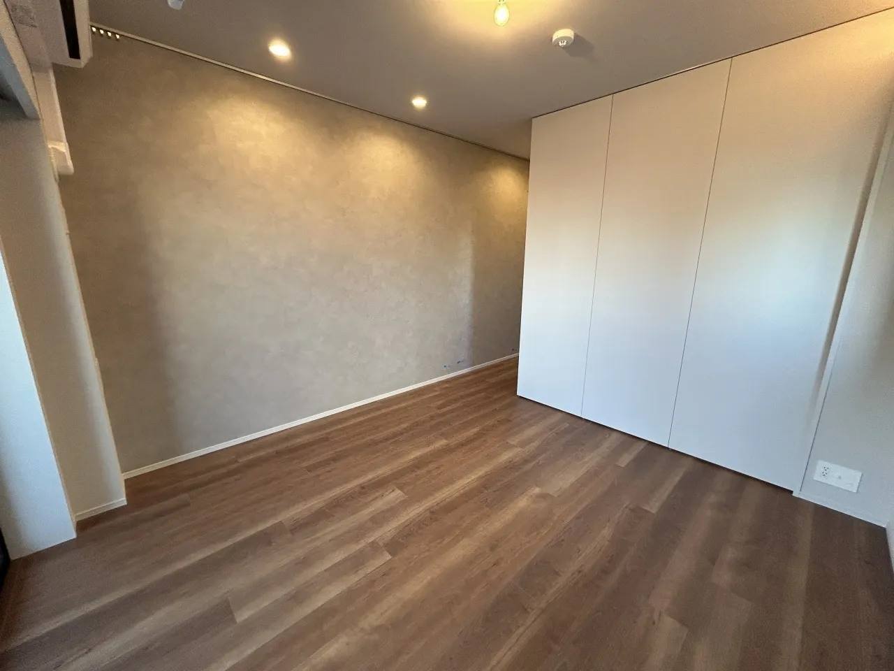 Blanciesta Asakusa Kuramae - Interior - ["Flooring", "Floor", "Wood flooring"]