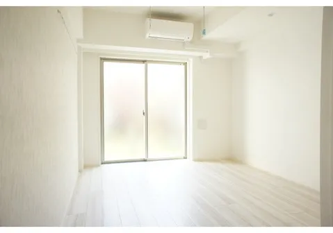 Latierra Toritsu Daigaku - Interior - ["Flooring", "Floor", "Apartment"]