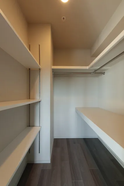 Terra Silk Forest - Interior - ["Wall", "Flooring", "Wood"]