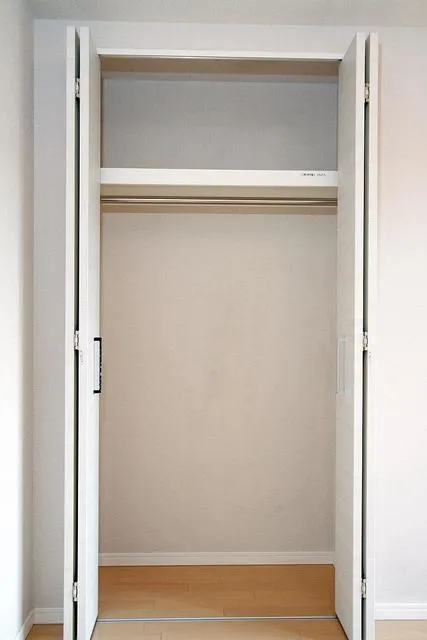 Merveille Magome - Interior - ["Door", "Fixture", "Wood"]