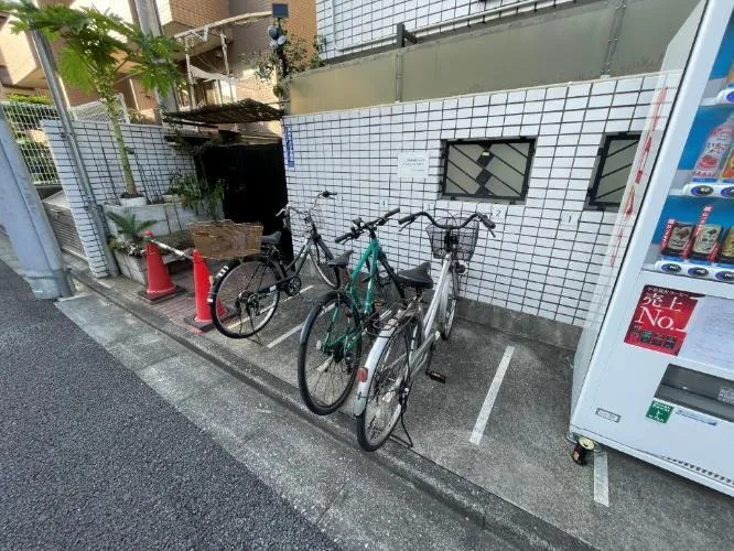Neo High City Kyodo Room 203
