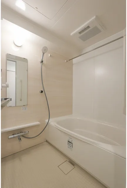 Comforia Liv Toyosu Canal - Interior - ["Flooring", "Floor", "Interior design"]