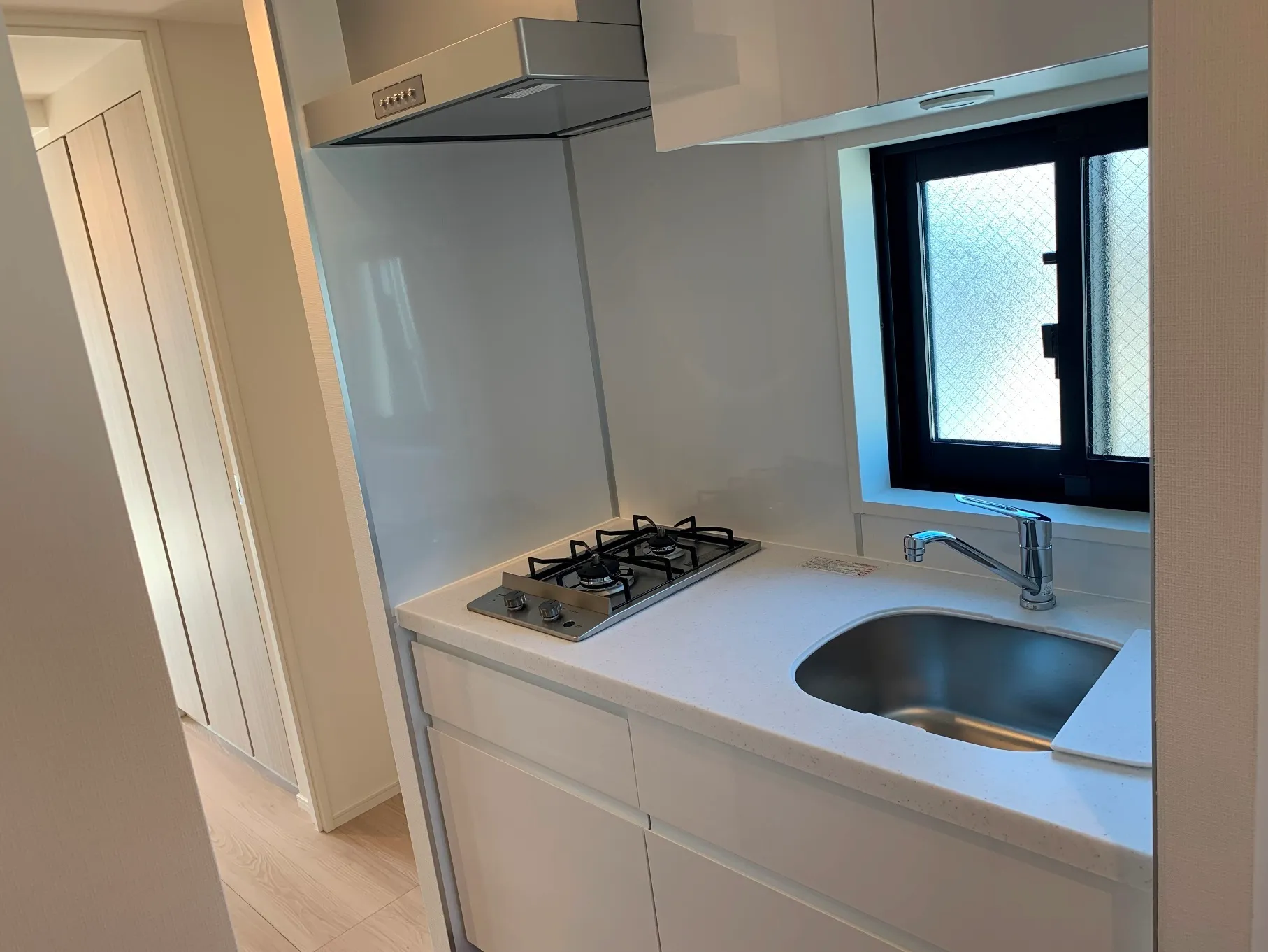 Due Minowa II - Interior - ["Kitchen", "Countertop", "Kitchen Sink"]