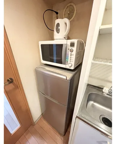 Doel Inn Tsukishima - Interior - ["Major appliance", "Electronic device", "Kitchen Appliance"]