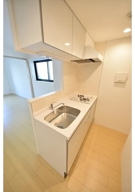 El Faro Waseda - Interior - ["Floor", "Apartment", "Plumbing fixture"]