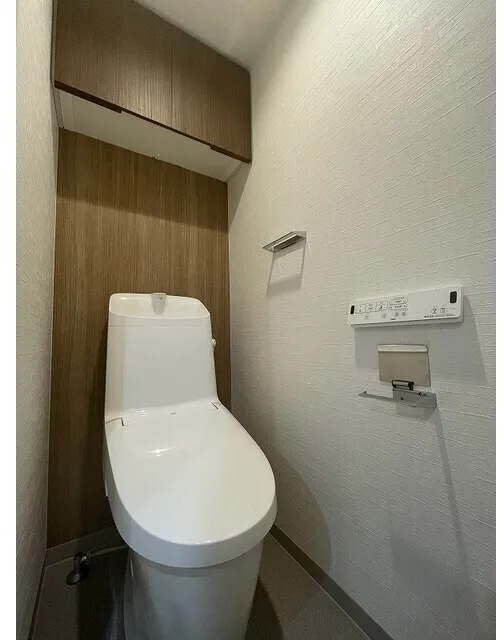 Comfortia Liv Bunkyo Sendagi - Interior - ["Flooring", "Floor", "Plumbing fixture"]