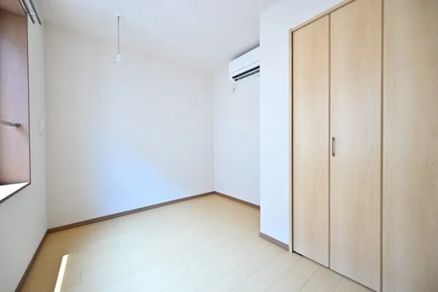 CENTRAL GARDEN RESIDENCE TOKYO - Interior - ["Flooring", "Floor", "Wood"]