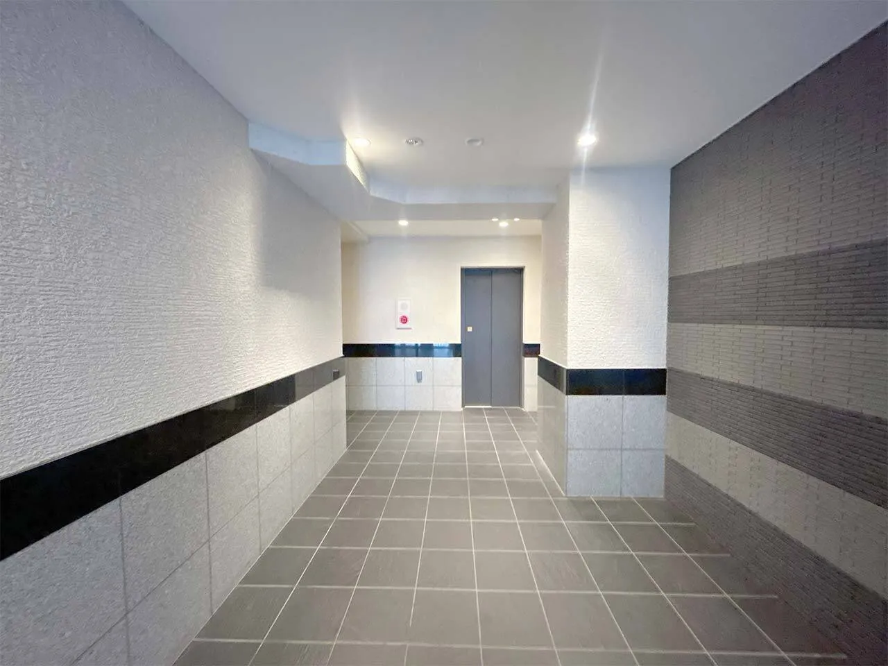 Mynavi STAY Serenity Hills Hatchobori Shintomicho - Exterior - []