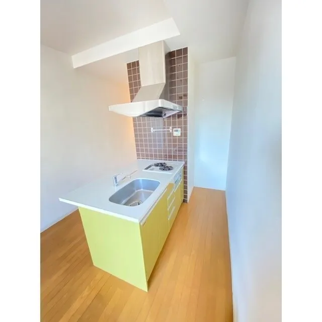 Cozy Court Nakameguro - Interior - ["Tap", "Cabinetry", "Sink"]
