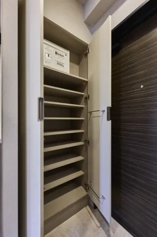 Proud Flat Nishikamata - Interior - ["Wood", "Flooring", "Interior design"]