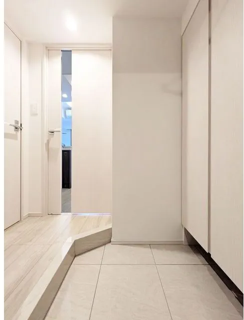 Azil Court Hamamatsucho - Interior - ["Flooring", "Floor", "Wall"]