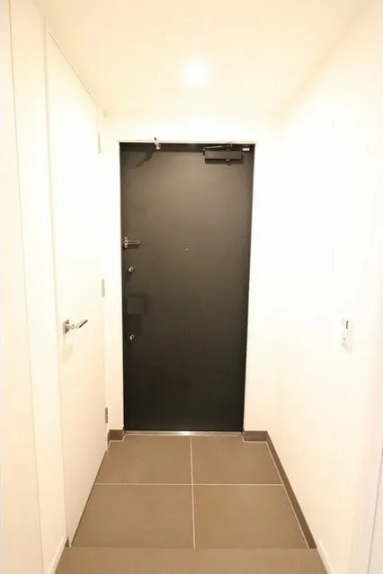 JP Noie Ebisu West - Interior - ["Flooring", "Wall", "Floor"]