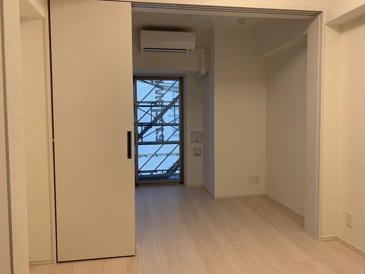 Gran Casa Oshima - Interior - ["Fixture", "Wood", "Hall"]