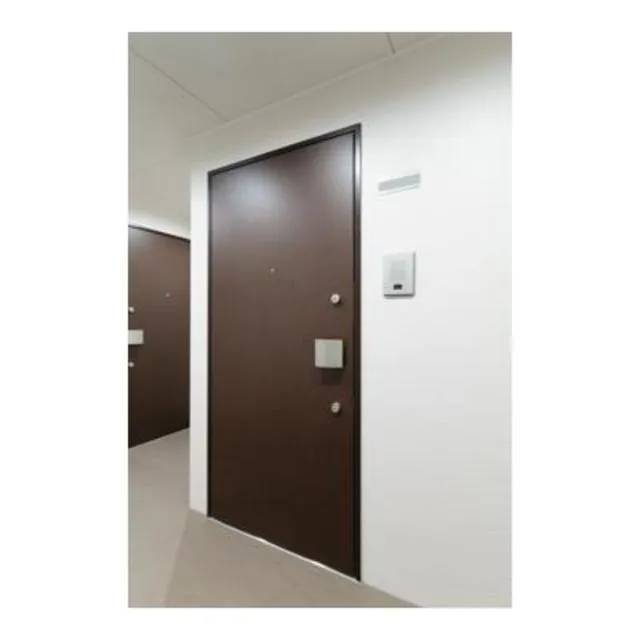 La Vie Lente Ochanomizu - Interior - ["Building", "Door", "Rectangle"]
