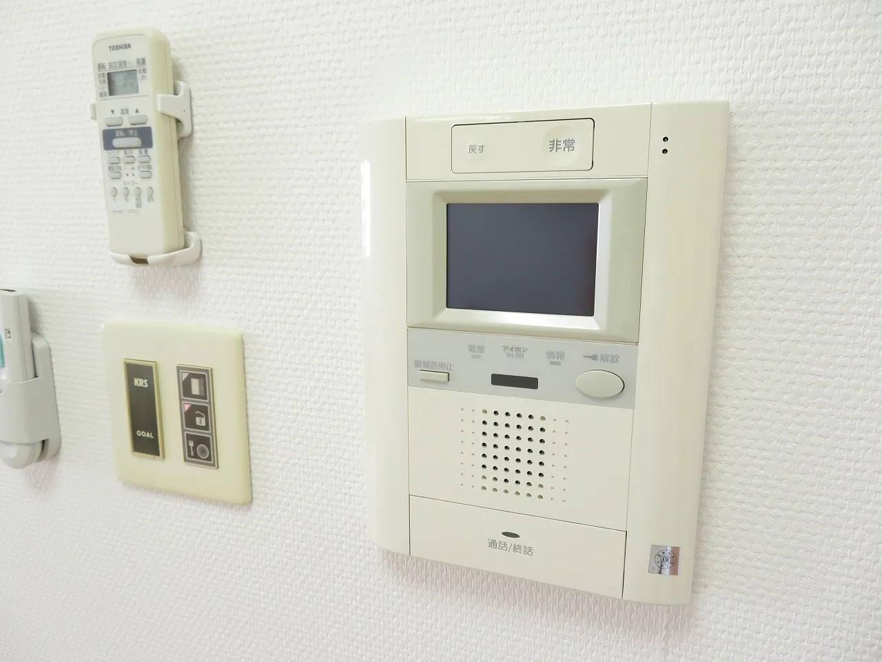 Prospect Monzennakacho - Interior - ["Material property", "Gadget", "Machine"]