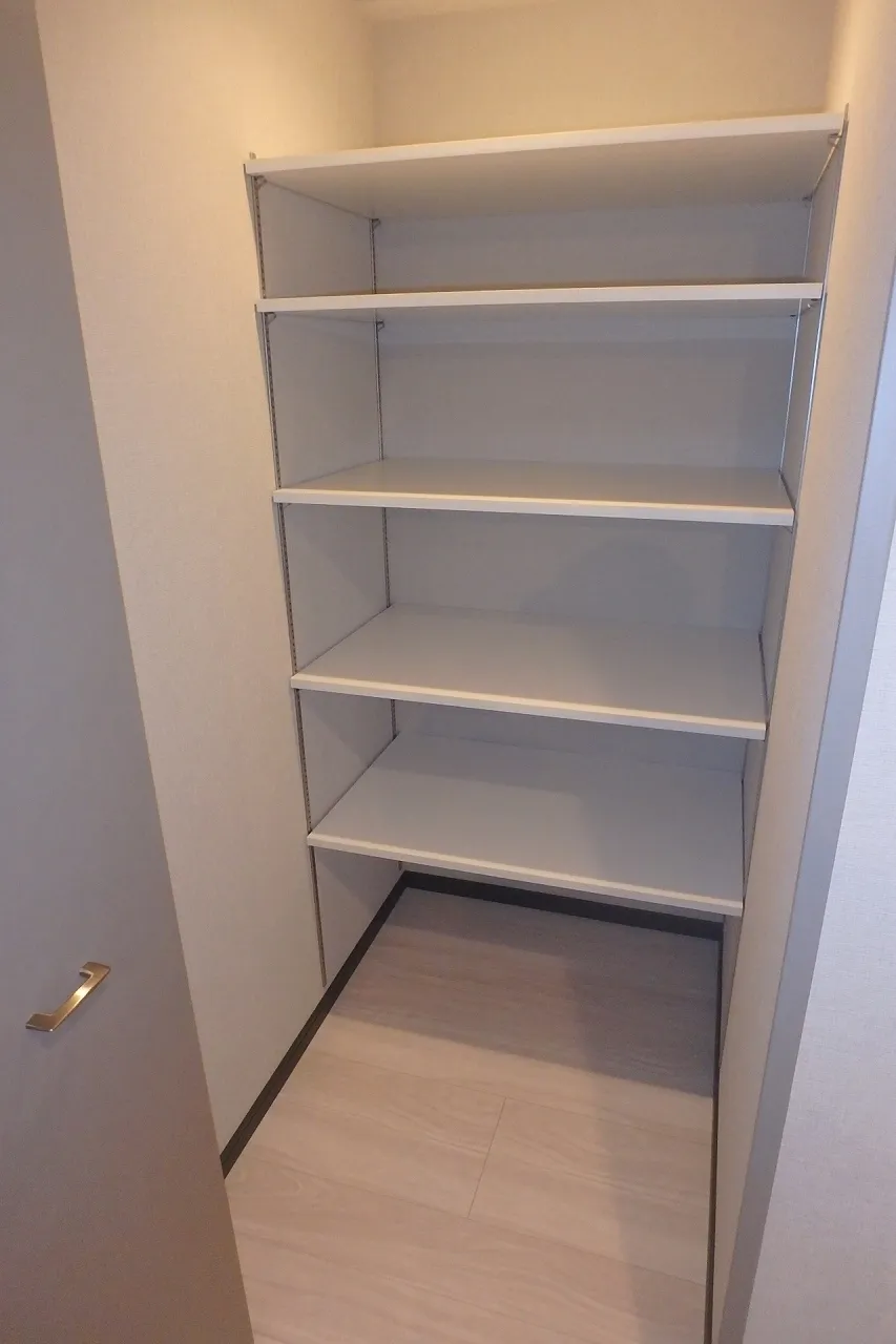 Open Bloom Higashimukojima - Interior - ["Shelf", "Wood", "Shelving"]