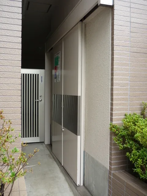 Fine Crest Kamimeguro - Exterior - ["Plant", "Property", "Fixture"]