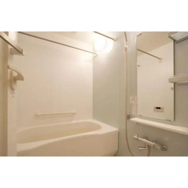 Park Axis Nihonbashi Hamacho - Interior - ["White", "Property", "Bathroom"]