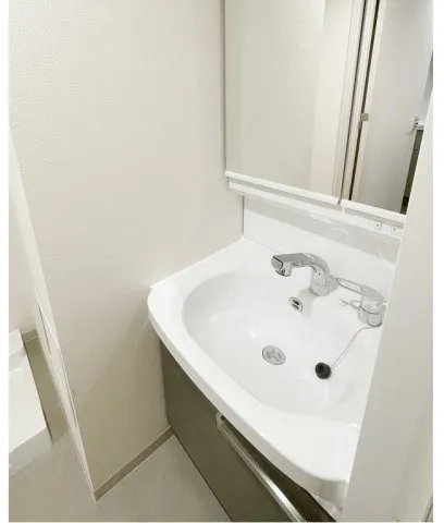 Presence Shinjuku Nakaochiai Media - Interior - ["Plumbing fixture", "Flooring", "Floor"]
