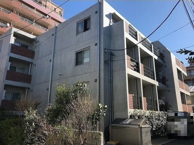 Well Square Ism Hatsudai - Exterior - ["Plant", "Sky", "Window"]