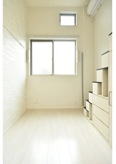 Arendelle - Interior - ["Flooring", "Wall", "Floor"]
