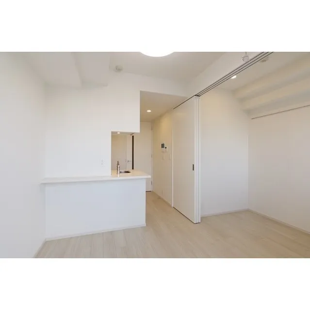Comforia Morishita South - Interior - ["Wood", "Hall", "Building"]