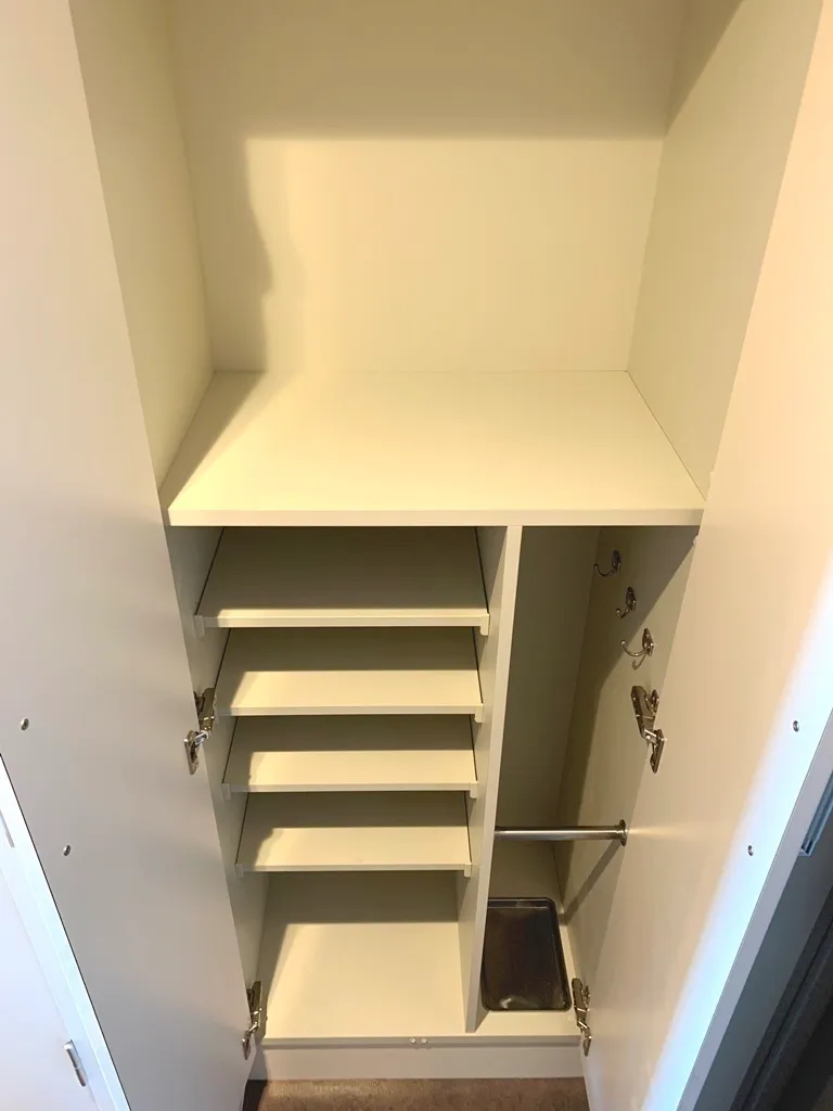 Primal Sasazuka - Interior - ["Furniture", "Wood", "Shelving"]