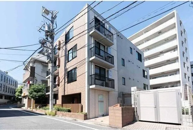 La Douceur Suginami Wada - Exterior - ["Overhead power line", "Electrical network"]