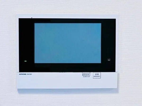 Brillia Ist Oimachi - Interior - ["Electronic device", "Display device", "Technology"]